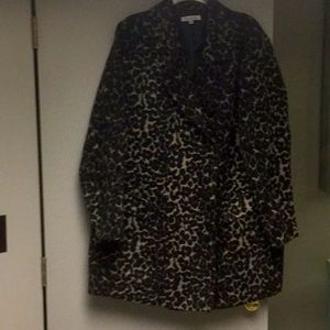 Animal print lightweight coat